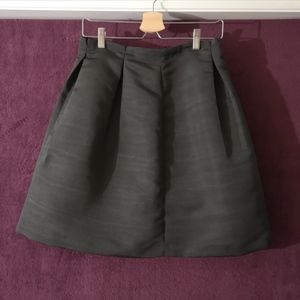 ALFRED SUNG Pleated Skirt Black Size 6 NWOT